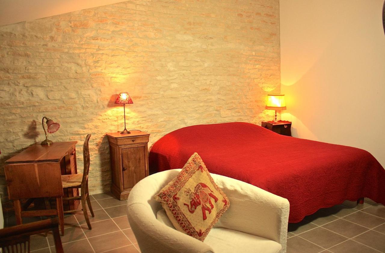 Les Chambres De Blanot Blanot  Exterior photo
